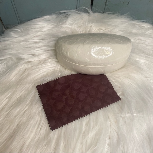 Coach White Faux Leather Sunglasses Case & Cleaning Cloth 3\